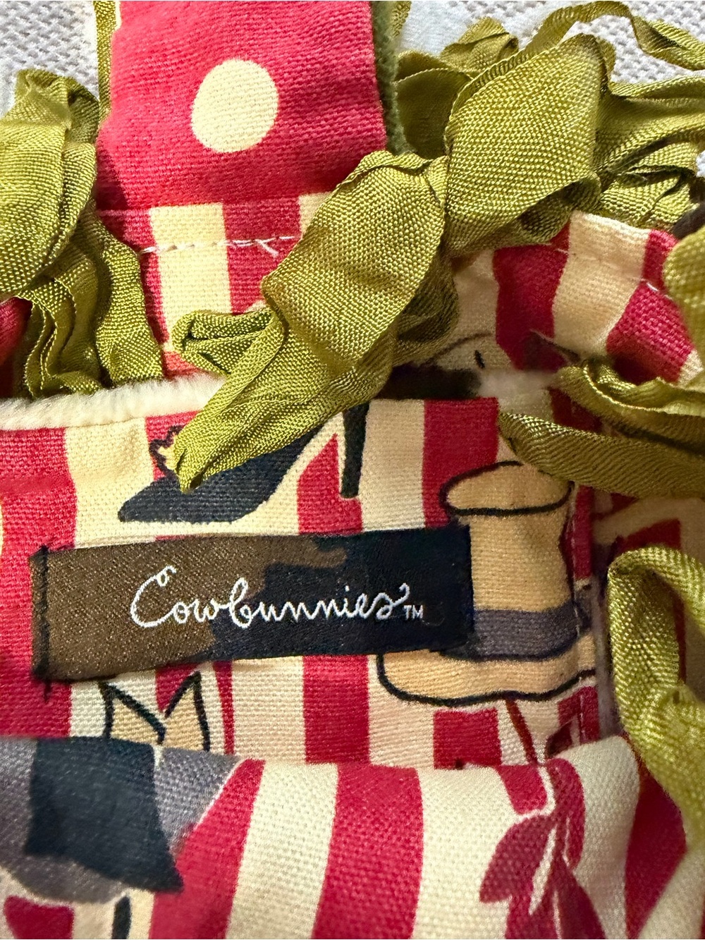Discontinued Susie Stern "Cowbunnies" Green Velvet Bunny Appliqué Tote Bag EUC - Picture 5 of 9